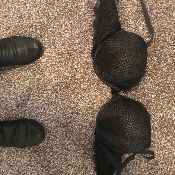 Bra - Picture 1 of 1